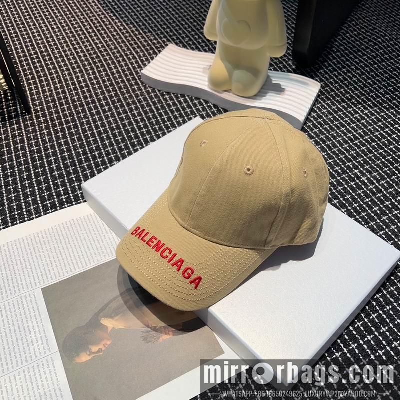 Balenciaga Hat dx14