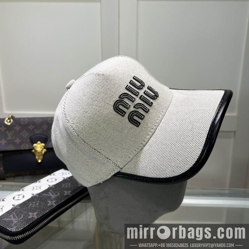 Miumiu Hat 071301