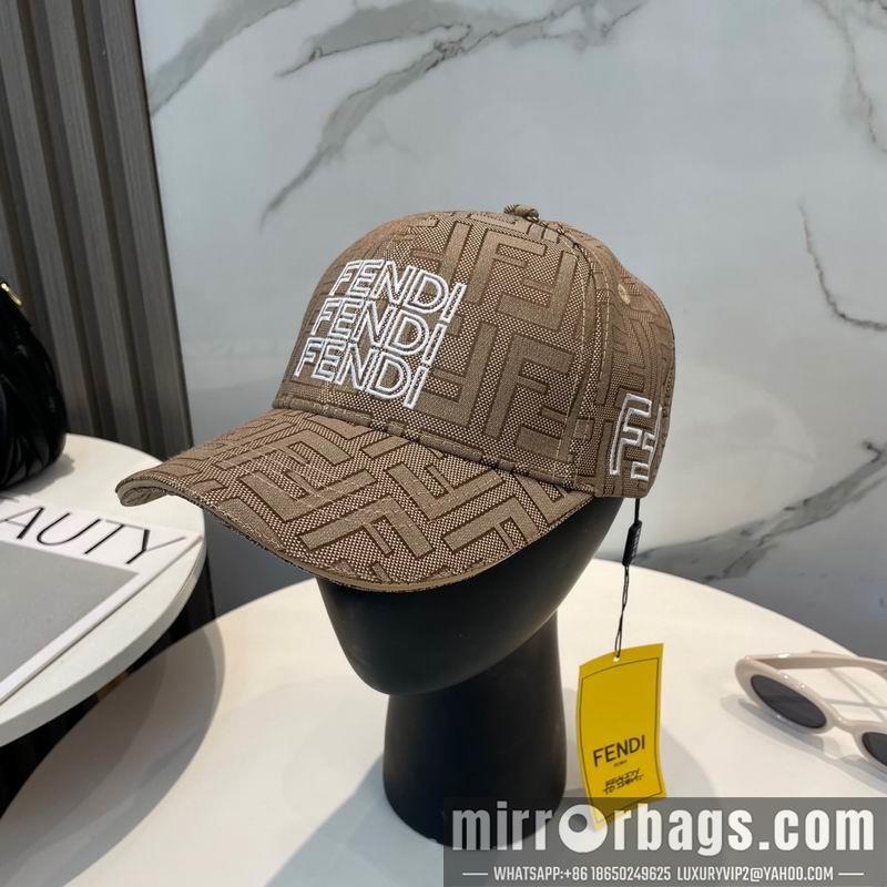 Fendi Hat dx72