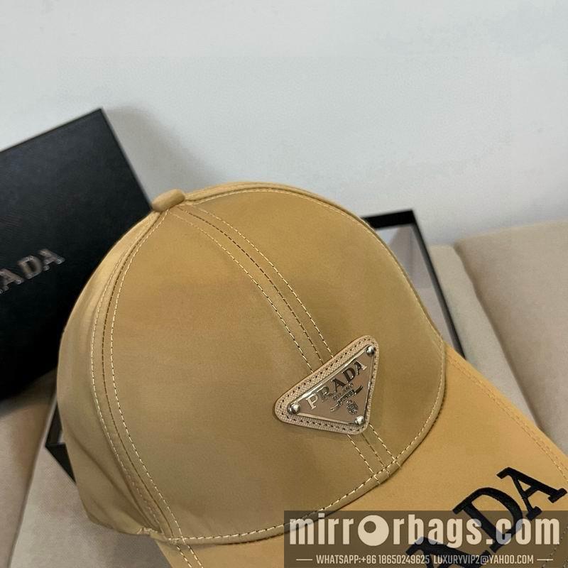 Prada Hat dx20