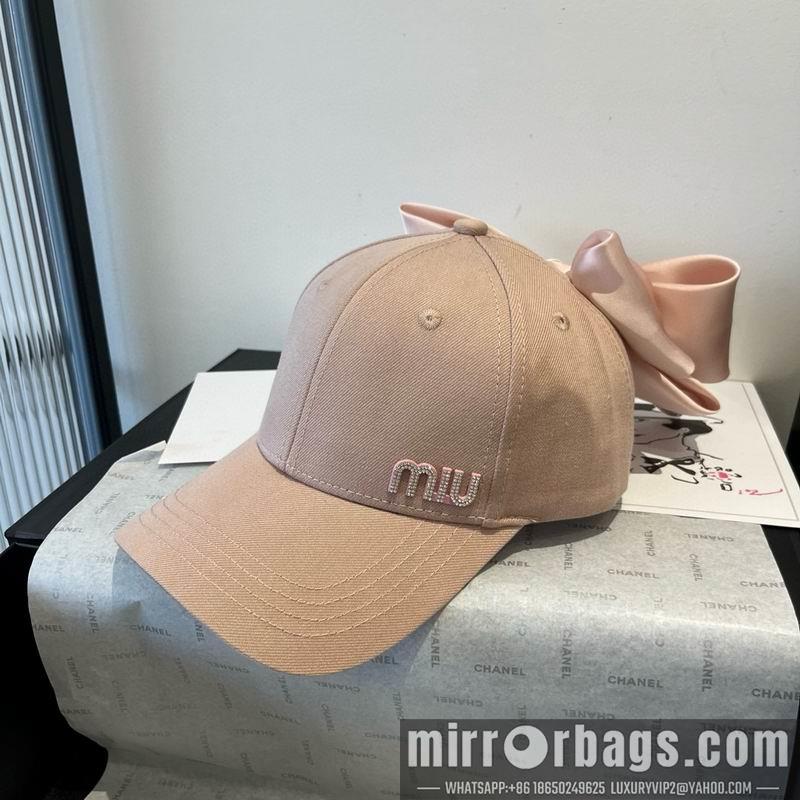 Miumiu Hat dx06