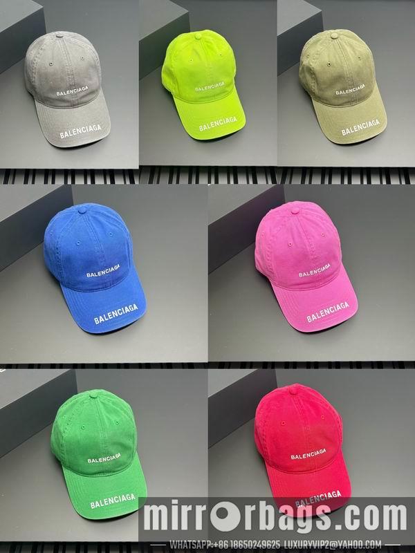 Balenciaga Hat dx16