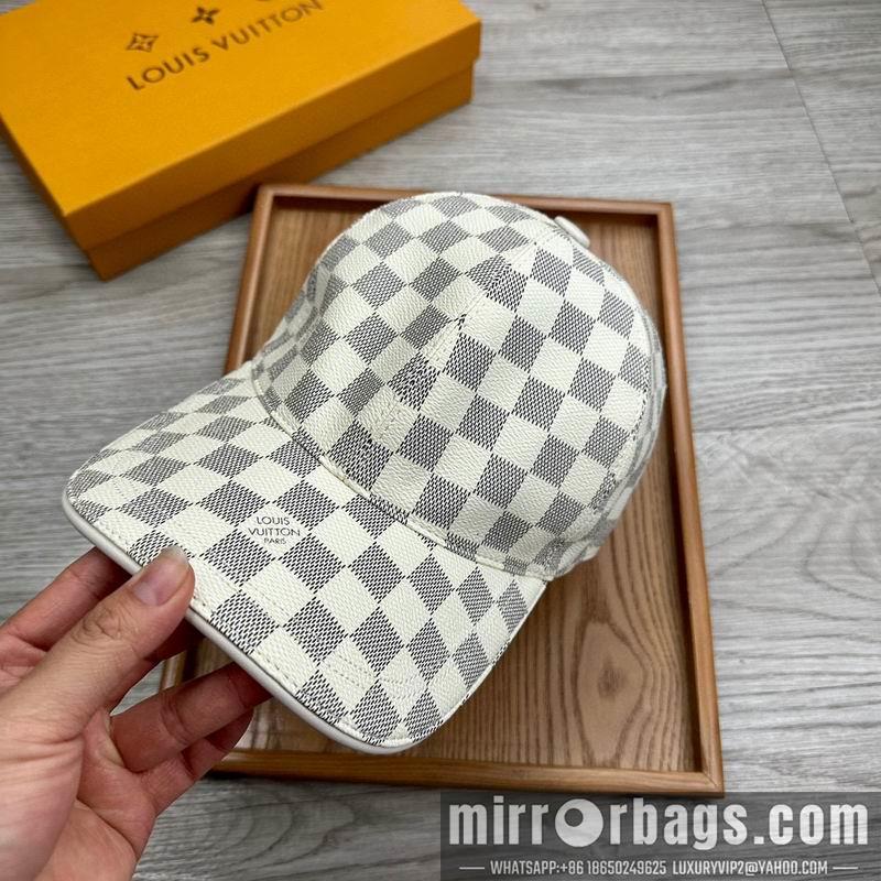 LV Hat dx170