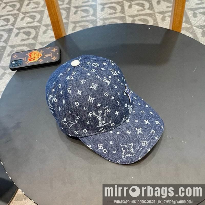 LV Hat 0307105