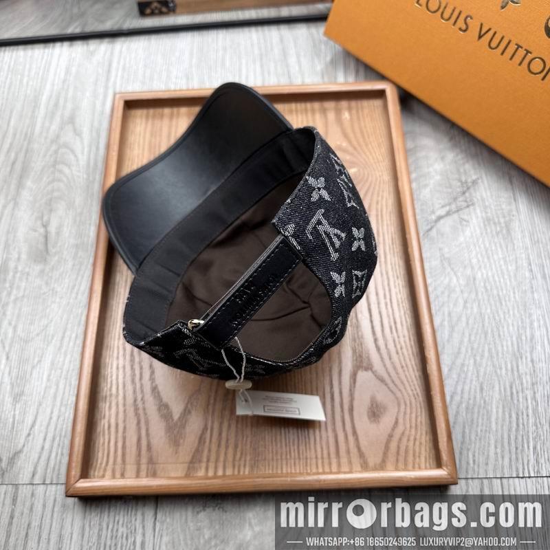 LV Hat dx147