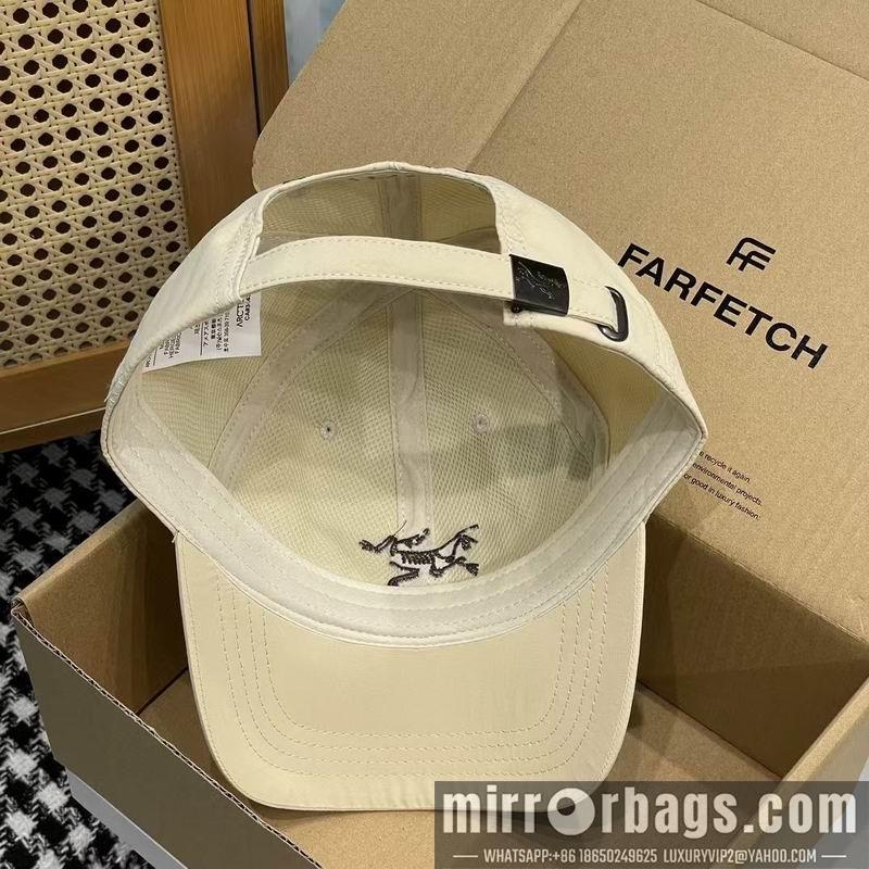 Arcteryx Hat dx12