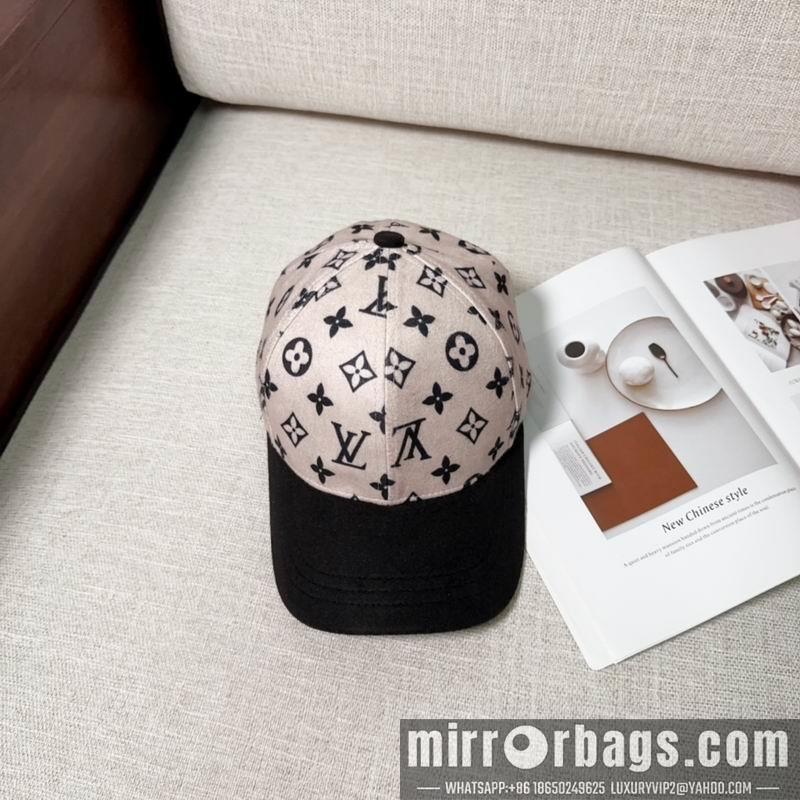 LV Hat dx112