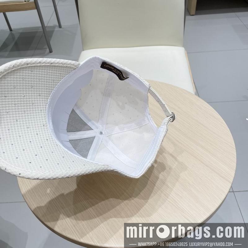 LV Hat 021003