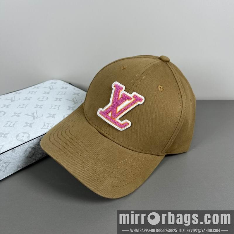LV Hat dx15