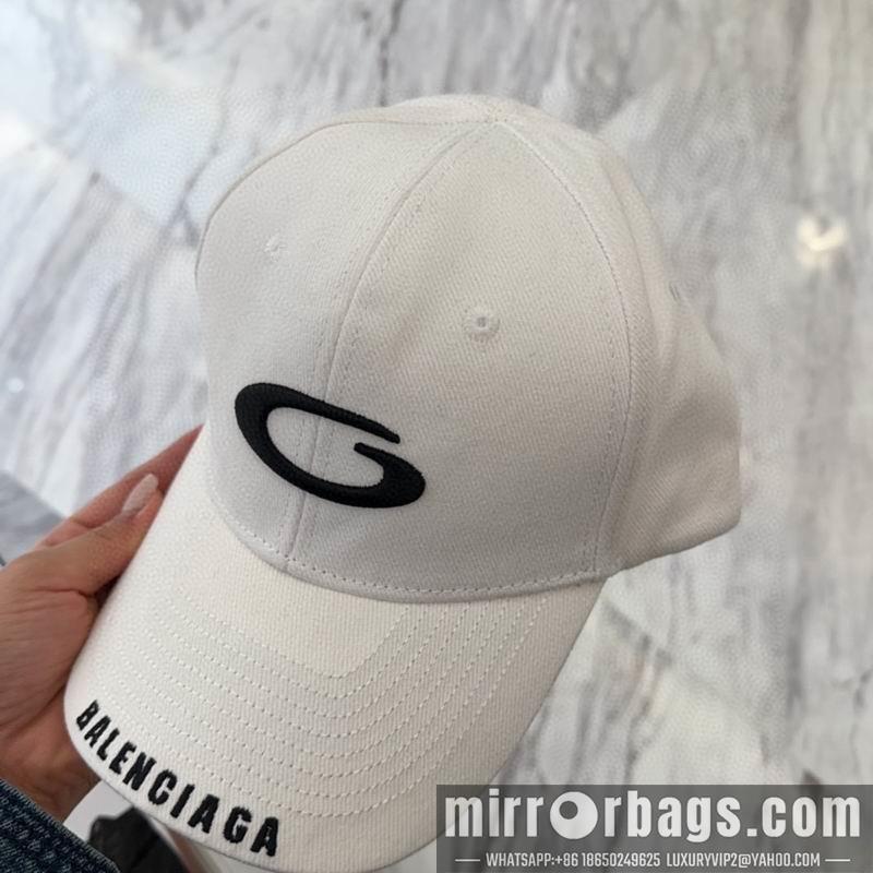 Balenciaga Hat dx52
