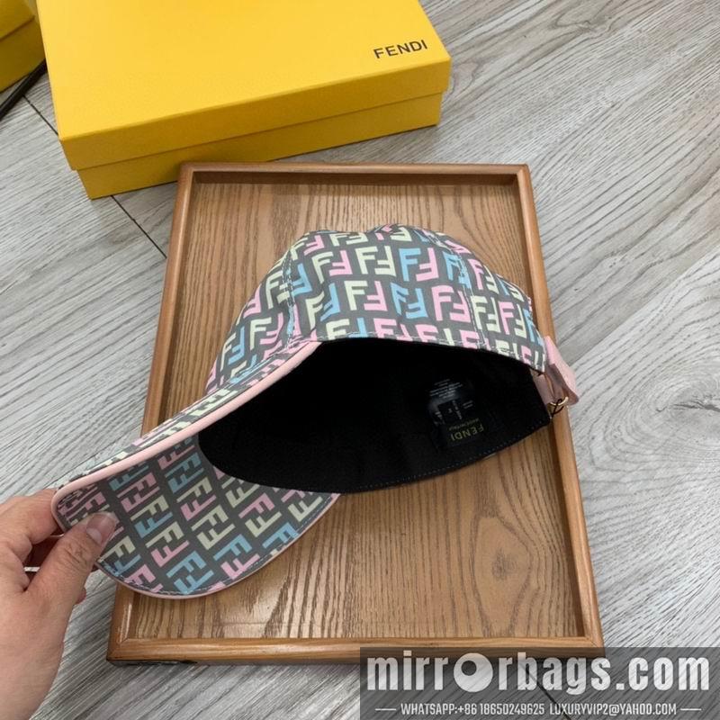 Fendi Hat dx105