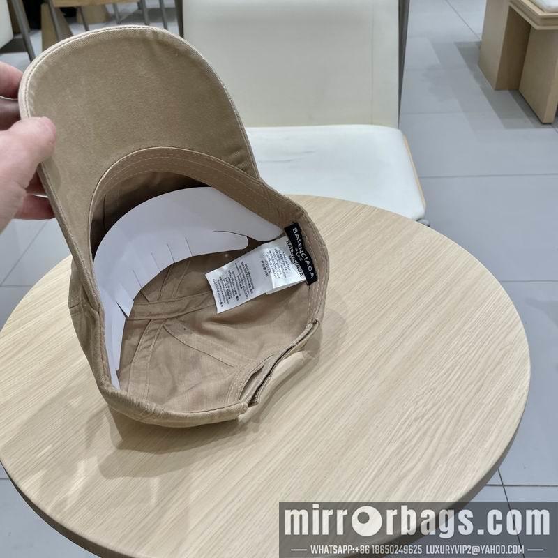 Balenciaga Hat 041403