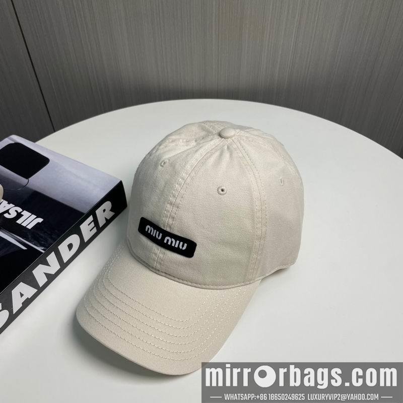 Miumiu Hat 030966