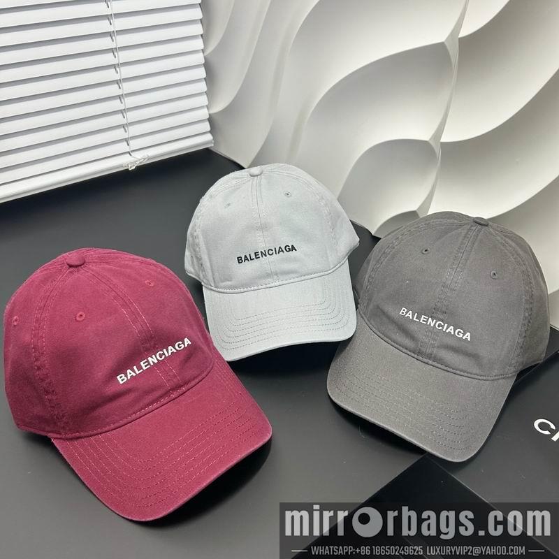 Balenciaga Hat dx12
