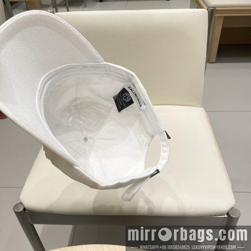 Balenciaga Hat 030979