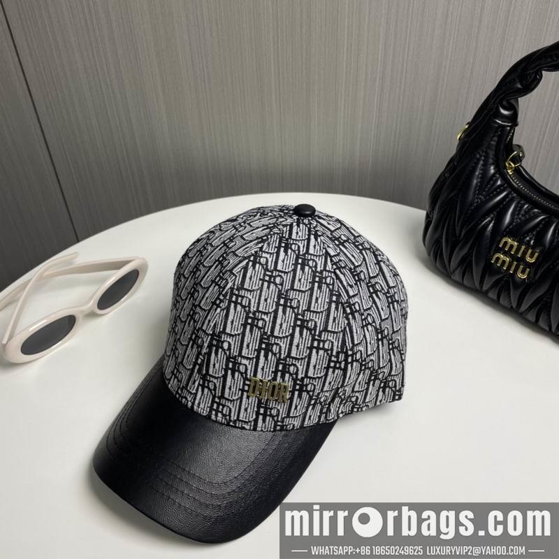 Dior Hat 081802
