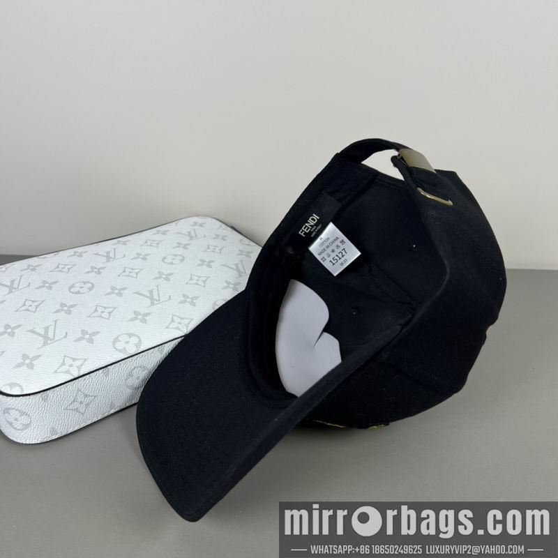 Fendi Hat dx76