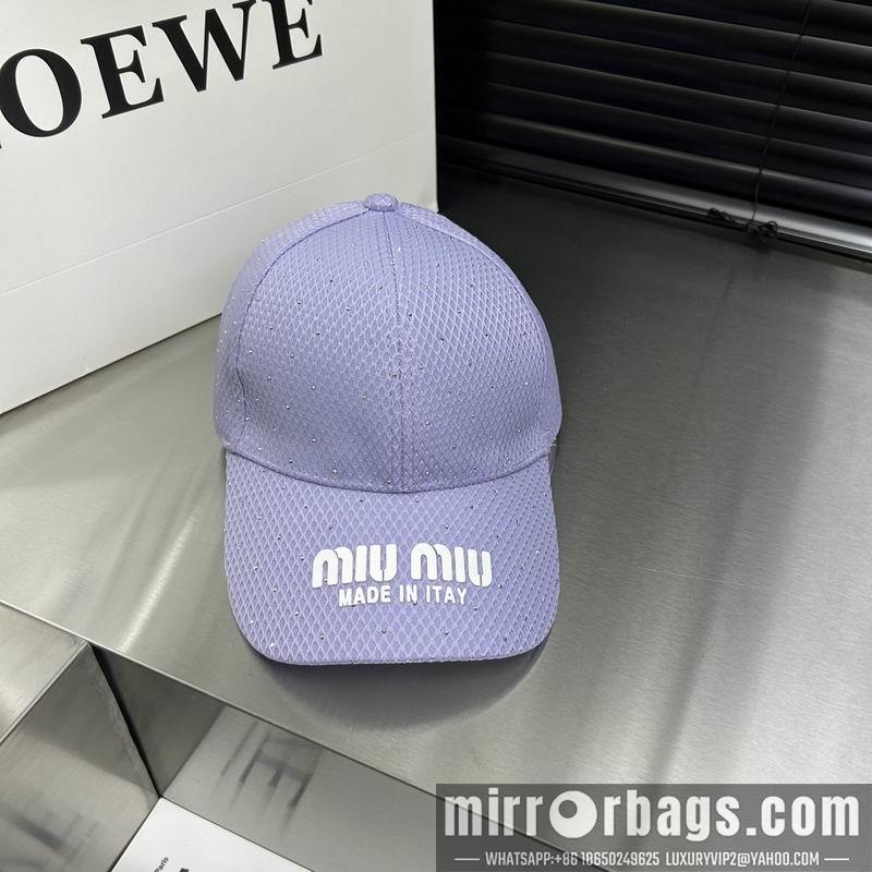 Miumiu Hat dx01