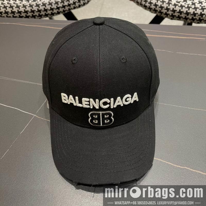 Balenciaga Hat 072202