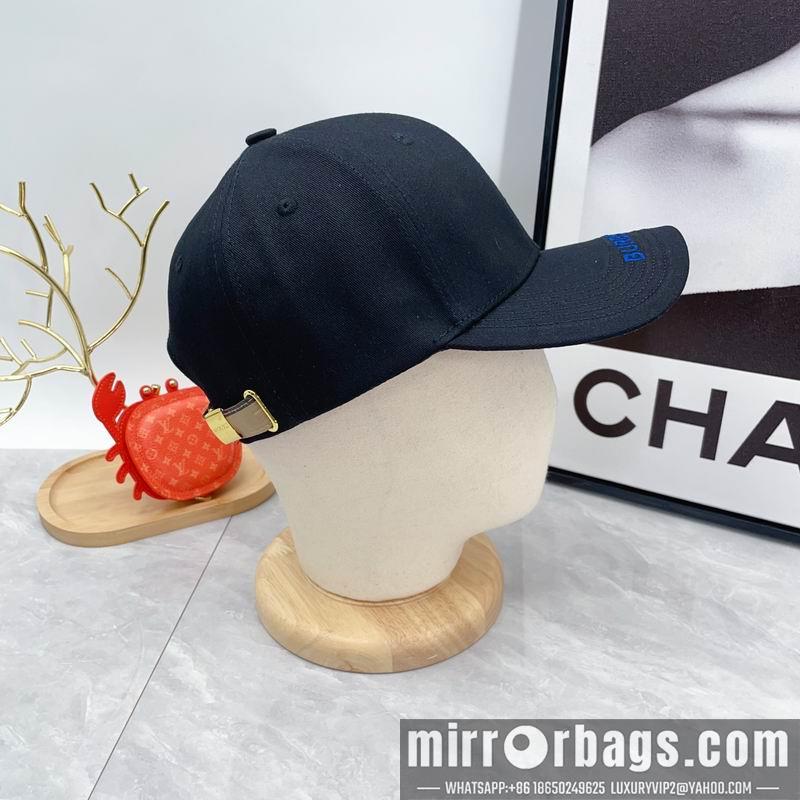 Burberry Hat dx02