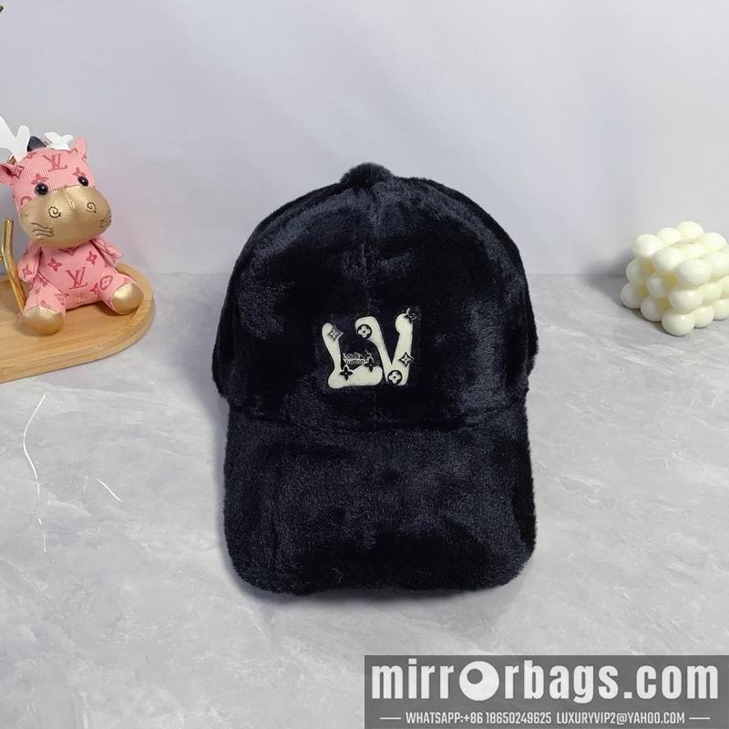 LV Hat dx100