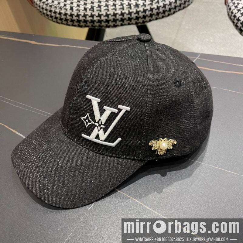LV Hat 021002