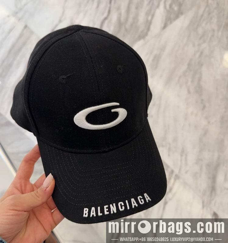 Balenciaga Hat dx52