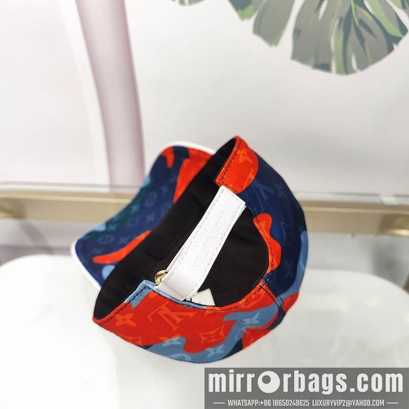 LV Hat dx128