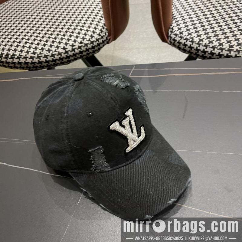 LV Hat 072205