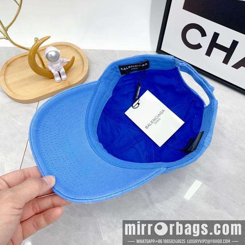 Balenciaga Hat dx50