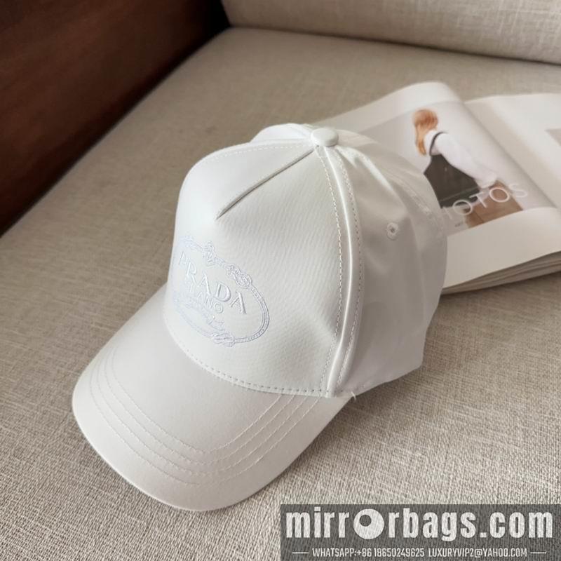 Prada Hat dx15