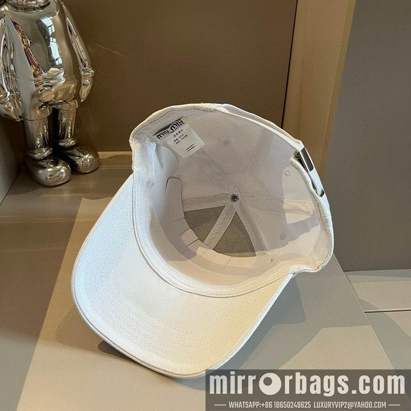 Miumiu Hat dx33