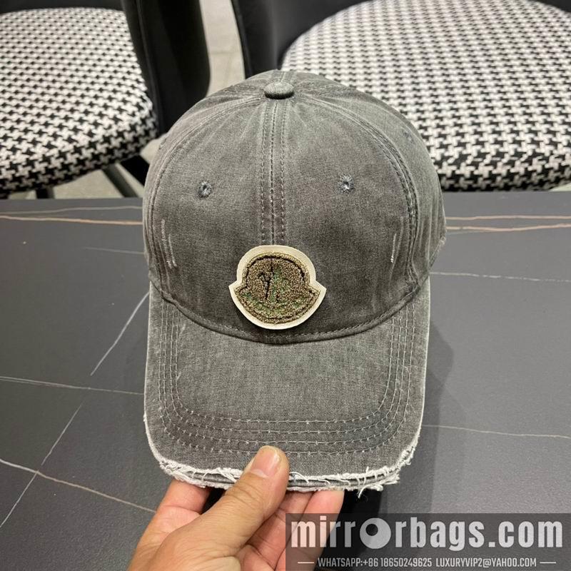 Moncler Hat 082601
