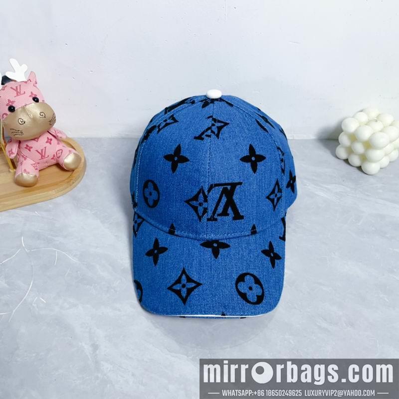 LV Hat dx32