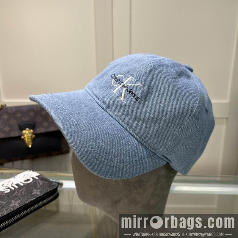 CK Hat dx05