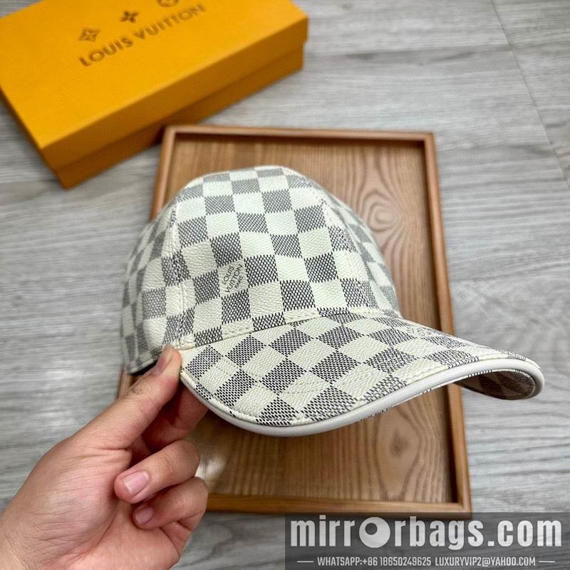 LV Hat dx170