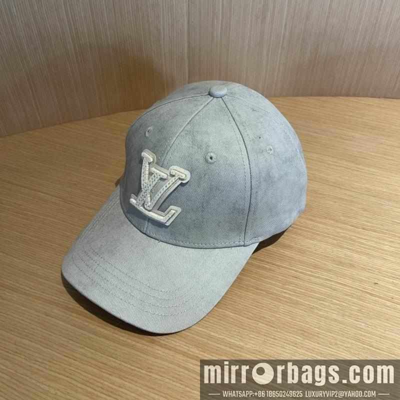 LV Hat 121405