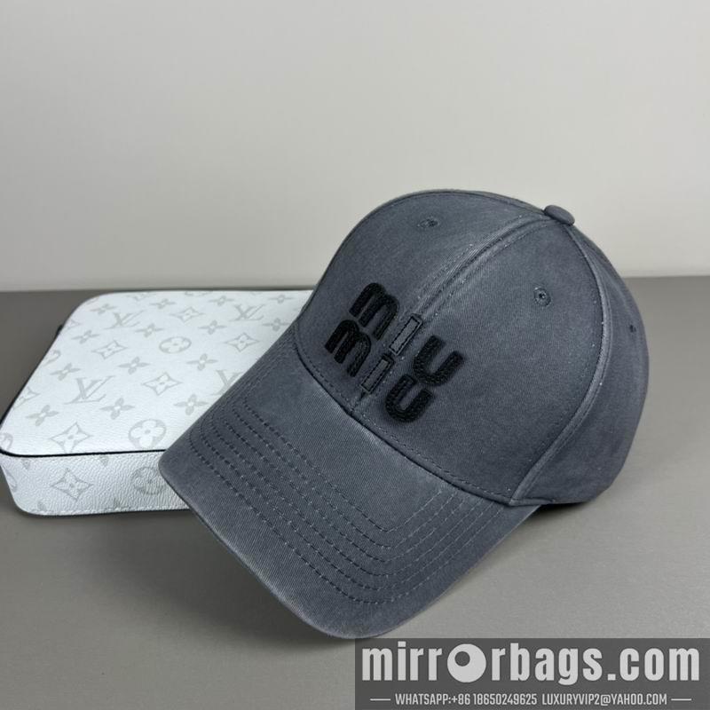 Miumiu Hat dx09