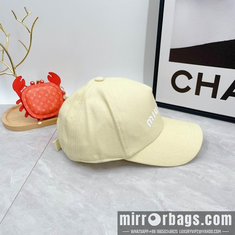 Miumiu Hat dx03