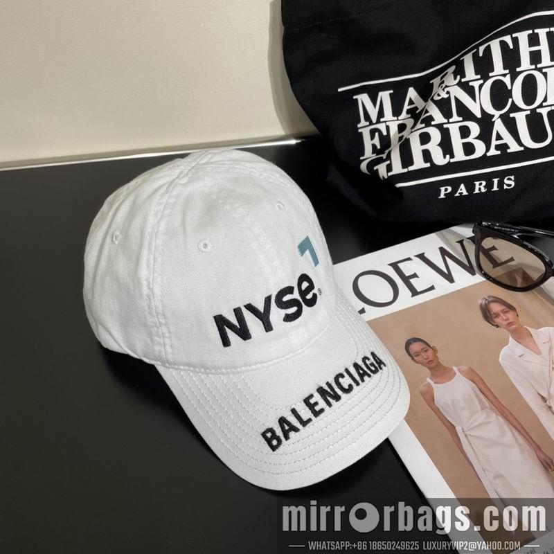Balenciaga Hat 042602