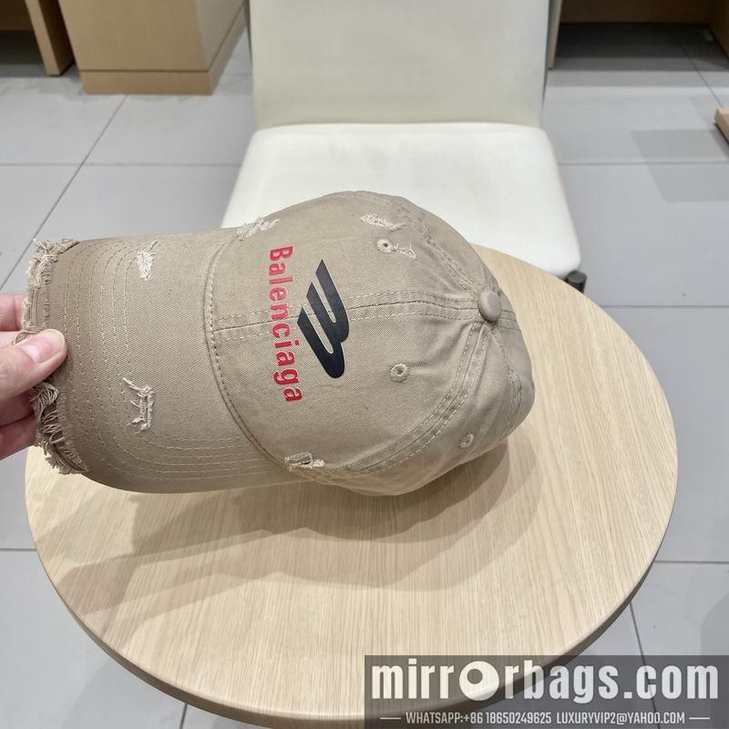 Balenciaga Hat 041402