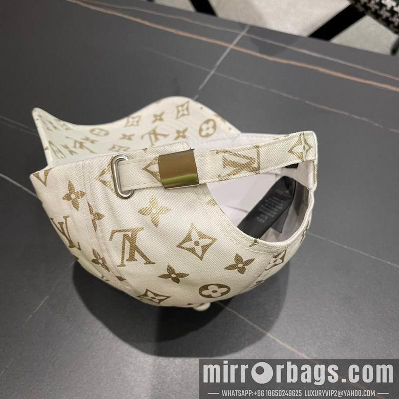 LV Hat 030922