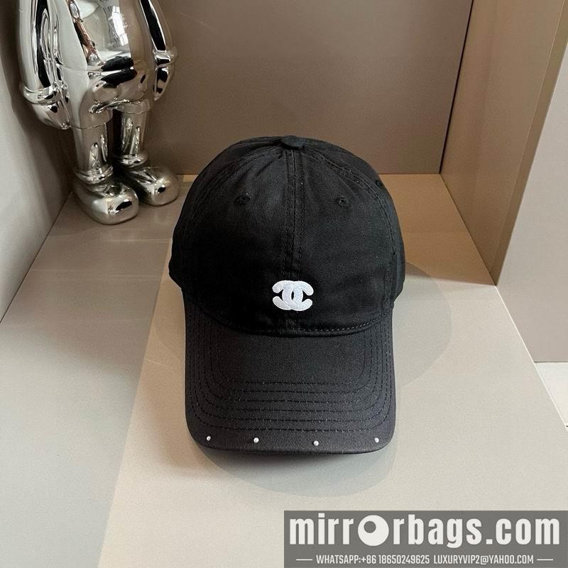 Chanel Hat dx38