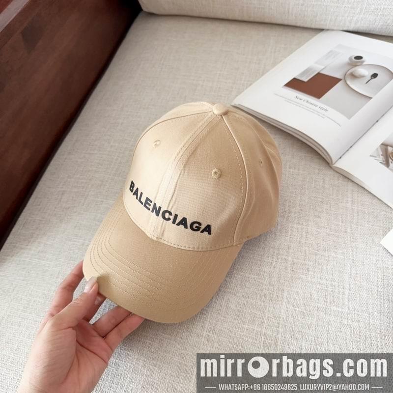Balenciaga Hat dx104