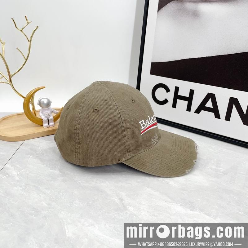 Balenciaga Hat dx50