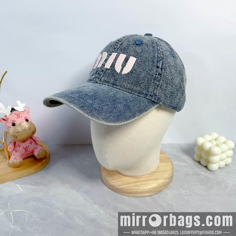 Miumiu Hat dx46