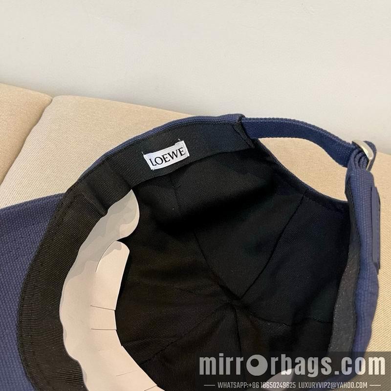 Loewe Hat dx51