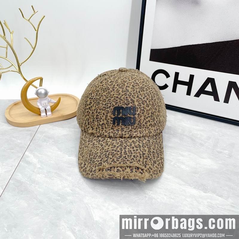 Miumiu Hat dx47