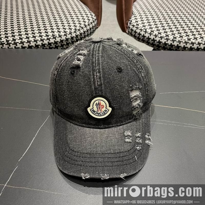 Moncler Hat 041404