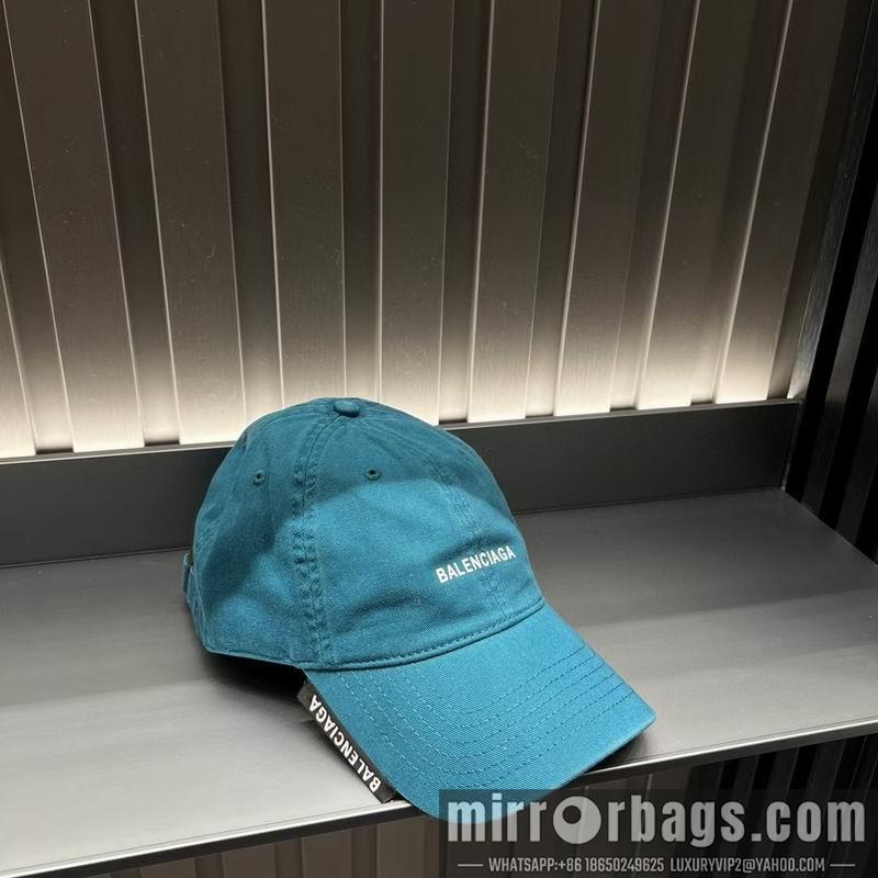 Balenciaga Hat dx40